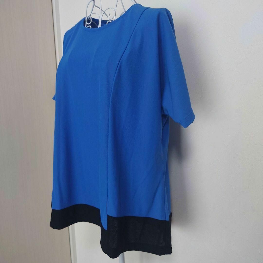HIROKO KOSHINO(ヒロココシノ)のTシャツ ブラウス　ヒロココシノ　半袖　新品タグ付　カットソー　シャツ　ブルー レディースのトップス(Tシャツ(半袖/袖なし))の商品写真