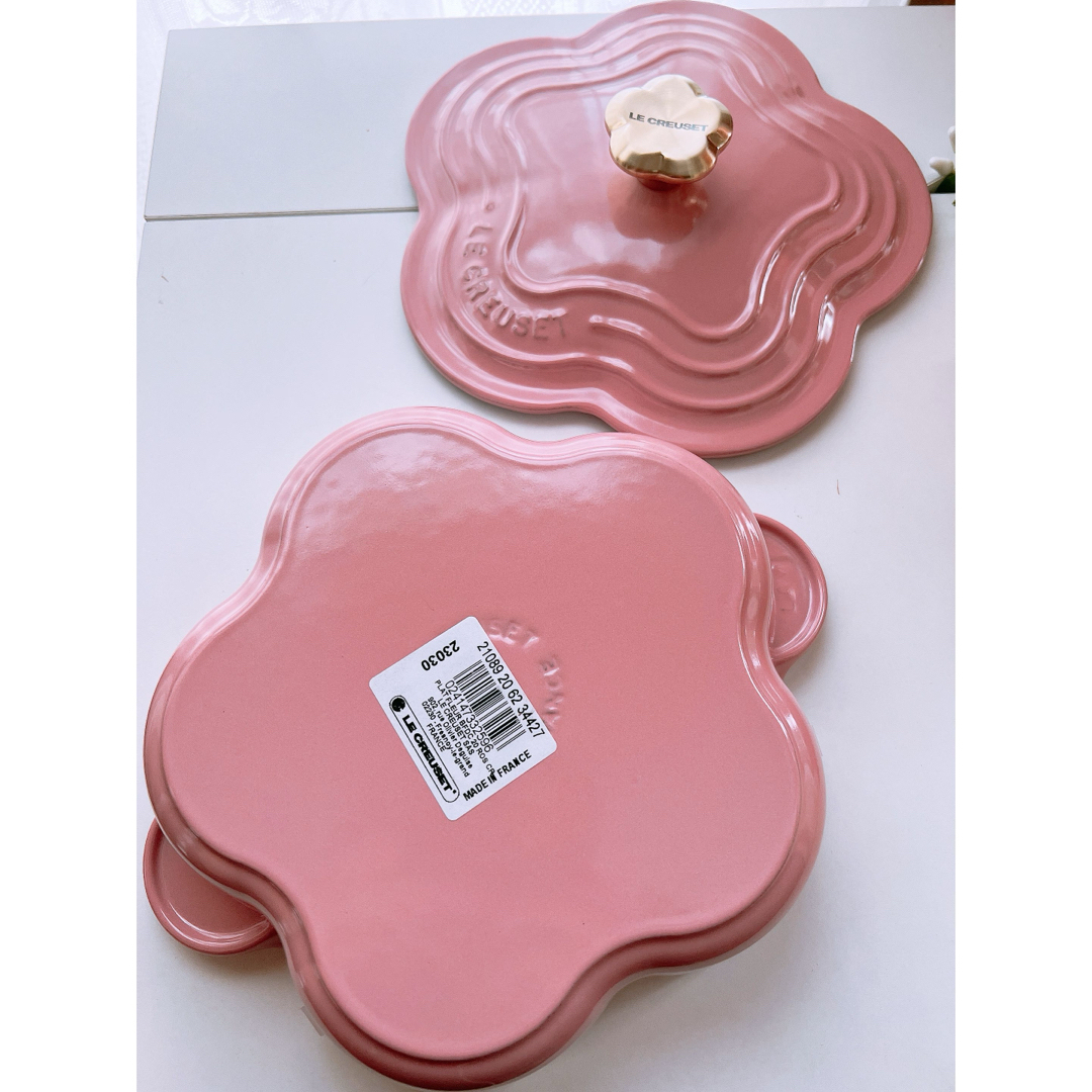 LE CREUSET】ル・クルーゼ プレート フルール フラワー 20cm 鍋 LE CREUSET】ル・クルーゼ プレート フルール フラワー 20cm 鍋