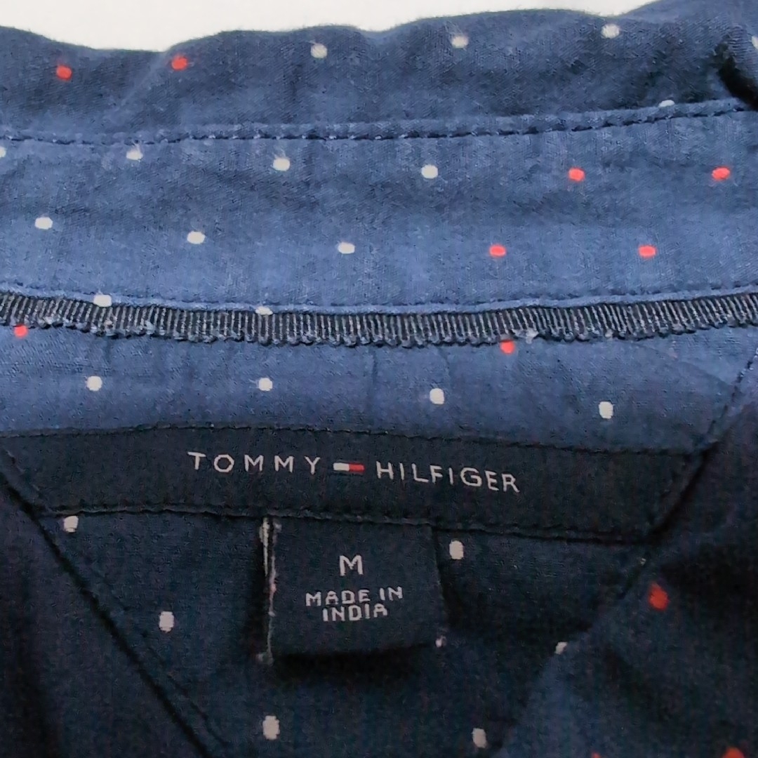 TOMMY HILFIGER(トミーヒルフィガー)のTOMMY HILFIGER トミーヒルフィガー　長袖シャツ　ブラウス　ドット レディースのトップス(シャツ/ブラウス(長袖/七分))の商品写真