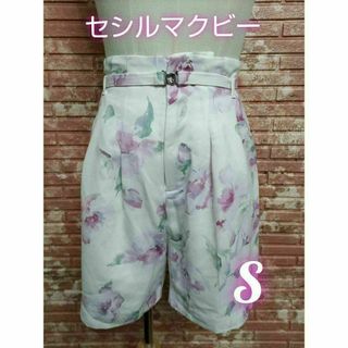 セシルマクビー(CECIL McBEE)のセシルマクビー ベルト付き 花柄 キュロットパンツ 白 Sサイズ(キュロット)