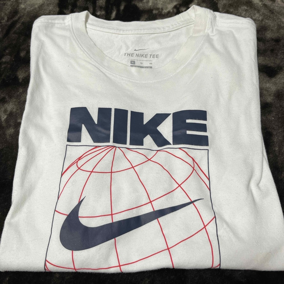 NIKE(ナイキ)のNIKE メンズTシャツ　サイズＸＬ メンズのトップス(Tシャツ/カットソー(半袖/袖なし))の商品写真