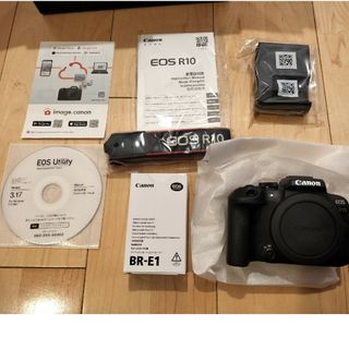 Canon - 新品同様 撮影枚数0 Canon EOS R10 ボディ