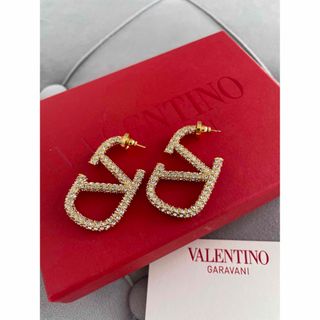 ヴァレンティノ(VALENTINO)のヴァレンティノ(ピアス(両耳用))