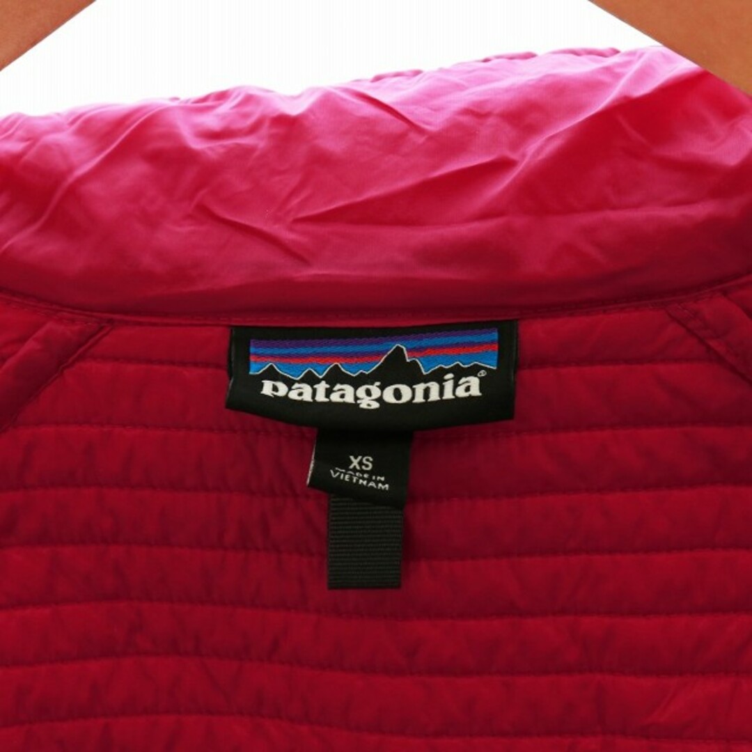 patagonia(パタゴニア)のパタゴニア ヴォスクスリーインパーカ ジャケット ロング インナー付き グレー レディースのジャケット/アウター(ブルゾン)の商品写真