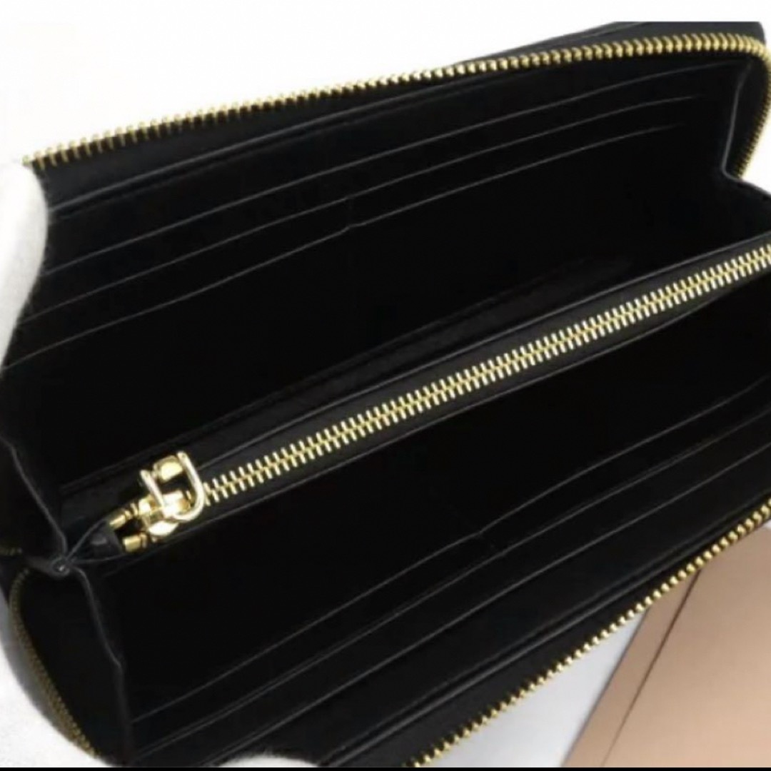 miumiu(ミュウミュウ)の新品未使用　ミュウミュウ  長財布 レディースのファッション小物(財布)の商品写真