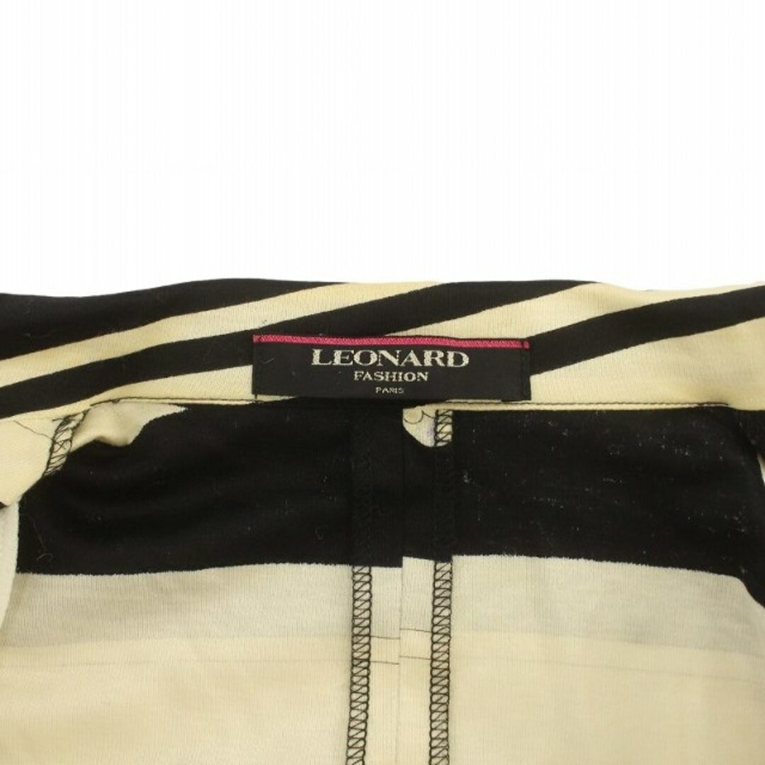 LEONARD(レオナール)のレオナール ファッション テーラードジャケット シングル 花柄 LL 黒 白 レディースのジャケット/アウター(その他)の商品写真