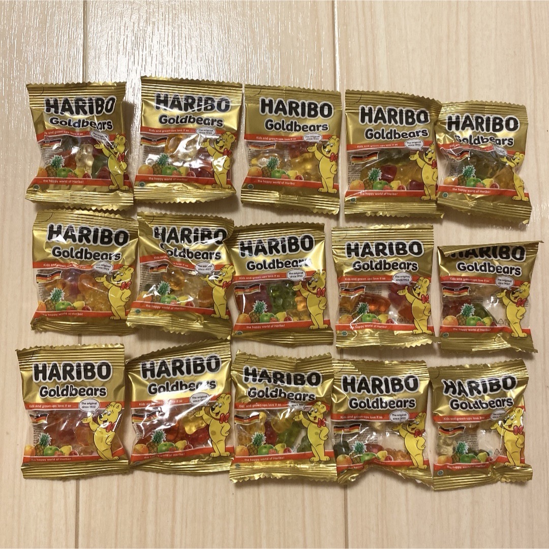 ハリボー　ゴールドベア　15個 食品/飲料/酒の食品(菓子/デザート)の商品写真