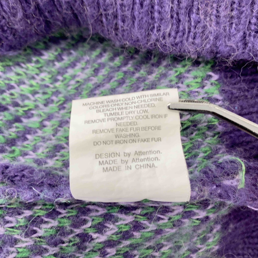 ATTENTION  レディース ニット/セーター 緑 紫 tk レディースのトップス(ニット/セーター)の商品写真