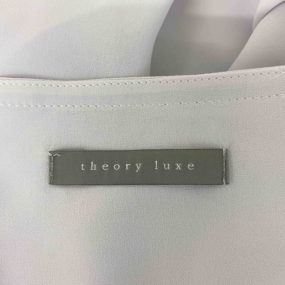 Theory luxe(セオリーリュクス)のtheory luxe セオリーリュクス レディース 半袖 シャツ ブラウス グレー レディースのトップス(シャツ/ブラウス(半袖/袖なし))の商品写真