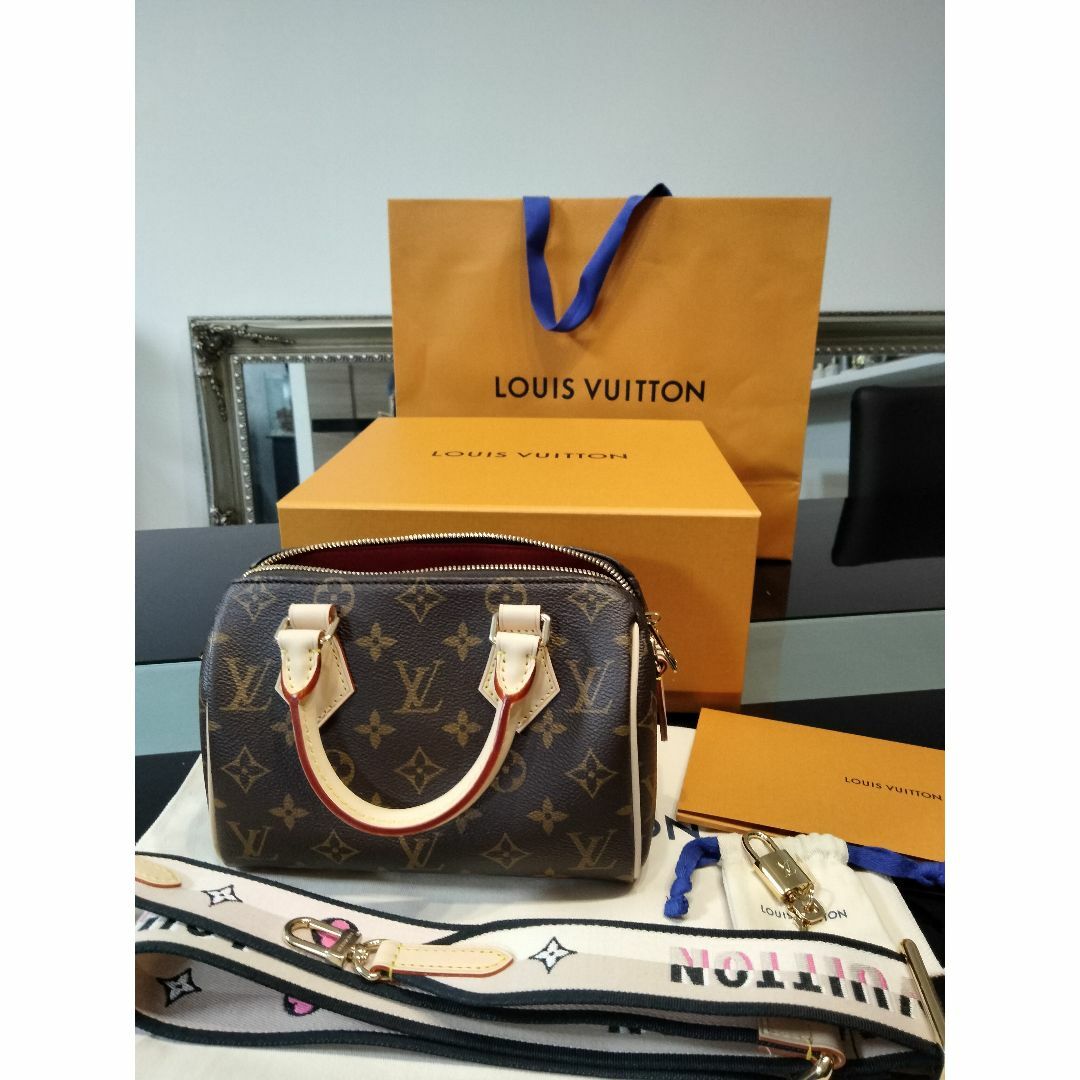 LOUIS VUITTON(ルイヴィトン)のルイヴィトン　スピーディーバンドリエール20 レディースのバッグ(ショルダーバッグ)の商品写真