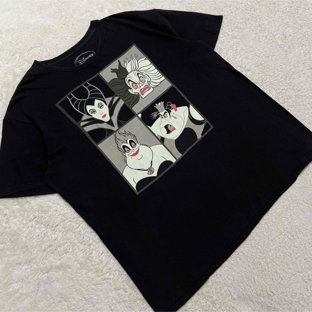 Disney(ディズニー)のDisney  ディズニー　ヴィランズ  黒　メンズ L相当 メンズのトップス(Tシャツ/カットソー(半袖/袖なし))の商品写真