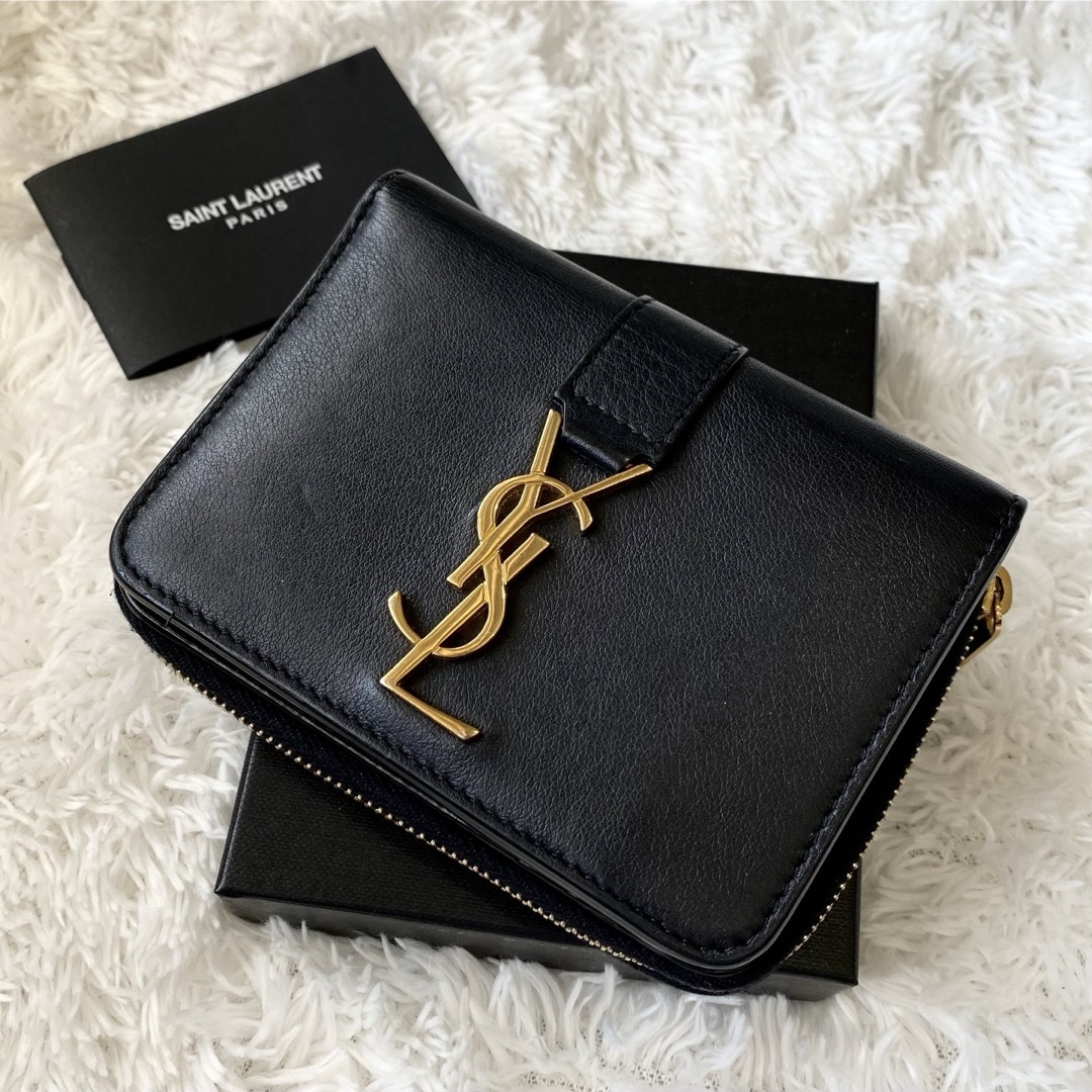 Saint Laurent(サンローラン)の美品✨サンローラン Saint Laurent YSL 財布 カサンドラ レザー レディースのファッション小物(財布)の商品写真