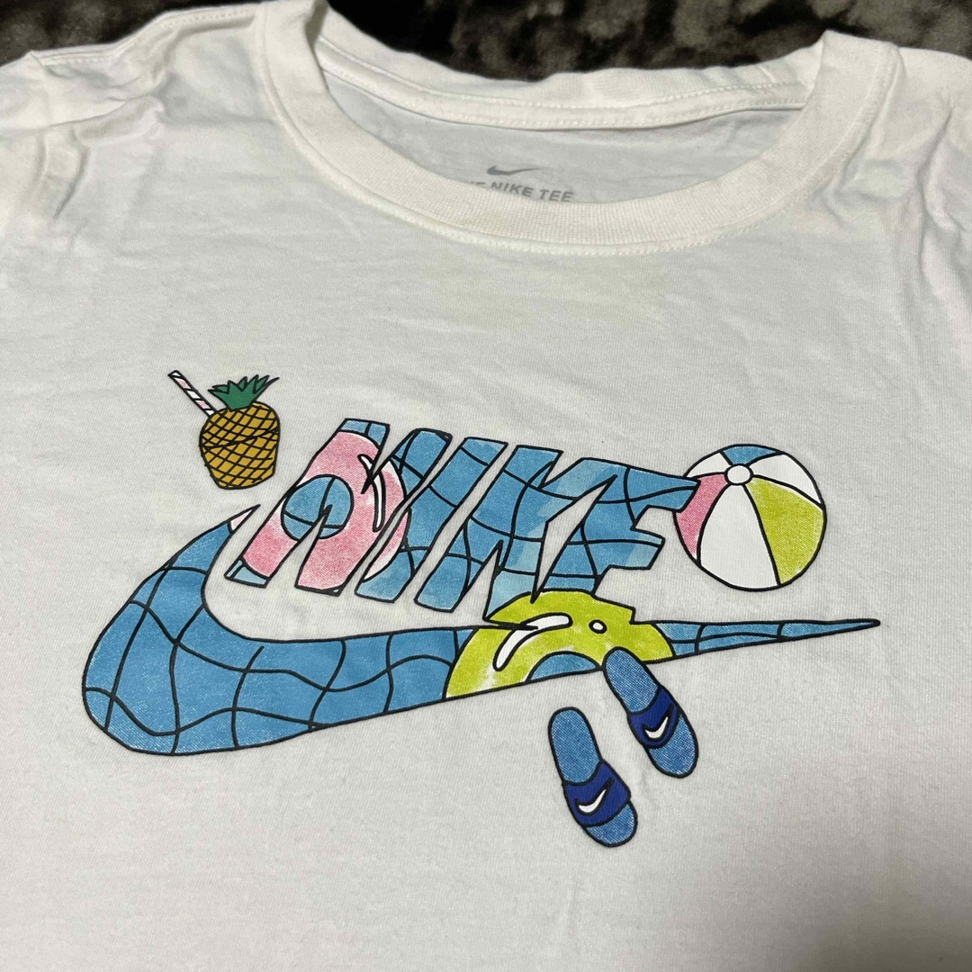 NIKE(ナイキ)のNIKE  Tシャツ　レディースS レディースのトップス(Tシャツ(半袖/袖なし))の商品写真