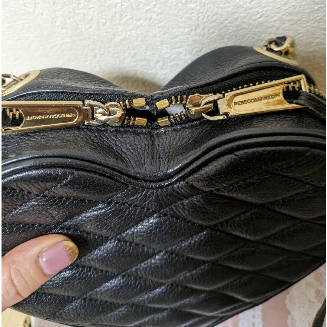 Rebecca Minkoff(レベッカミンコフ)のレベッカミンコフ　ハート型　レザーショルダーバッグ レディースのバッグ(ショルダーバッグ)の商品写真