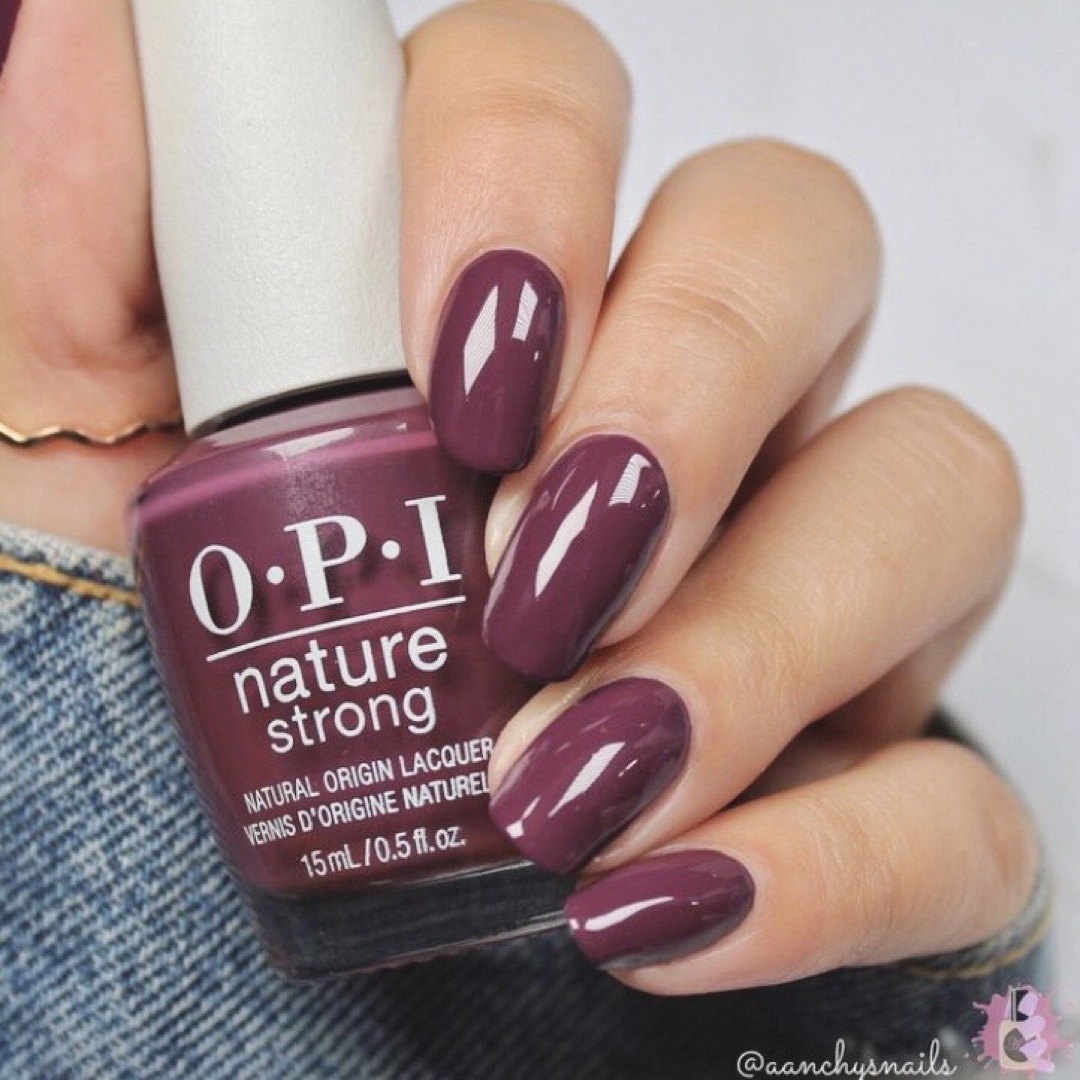 OPI(オーピーアイ)のOPI Nature Strong 5本セットヴィーガン処方 複数割&おまけポリ コスメ/美容のネイル(マニキュア)の商品写真