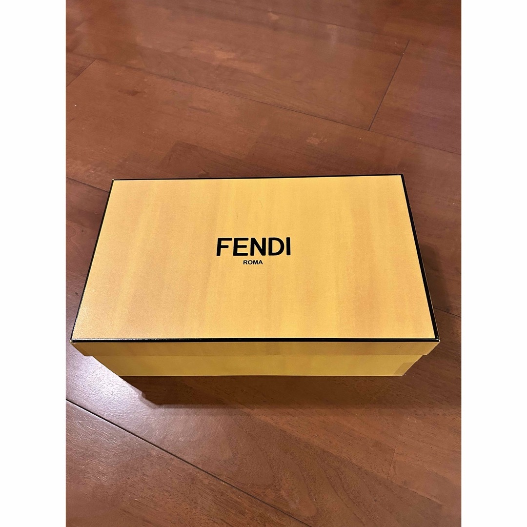 FENDI(フェンディ)の未使用FENDIメンズシューズ メンズの靴/シューズ(ドレス/ビジネス)の商品写真