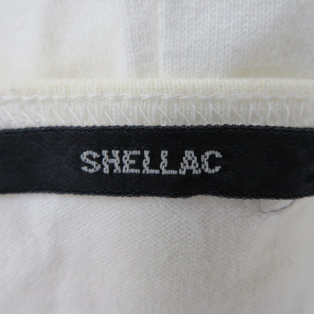 SHELLAC(シェラック)のシェラック Tシャツ カットソー 半袖 ラウンドネック プリント オフホワイト メンズのトップス(Tシャツ/カットソー(半袖/袖なし))の商品写真