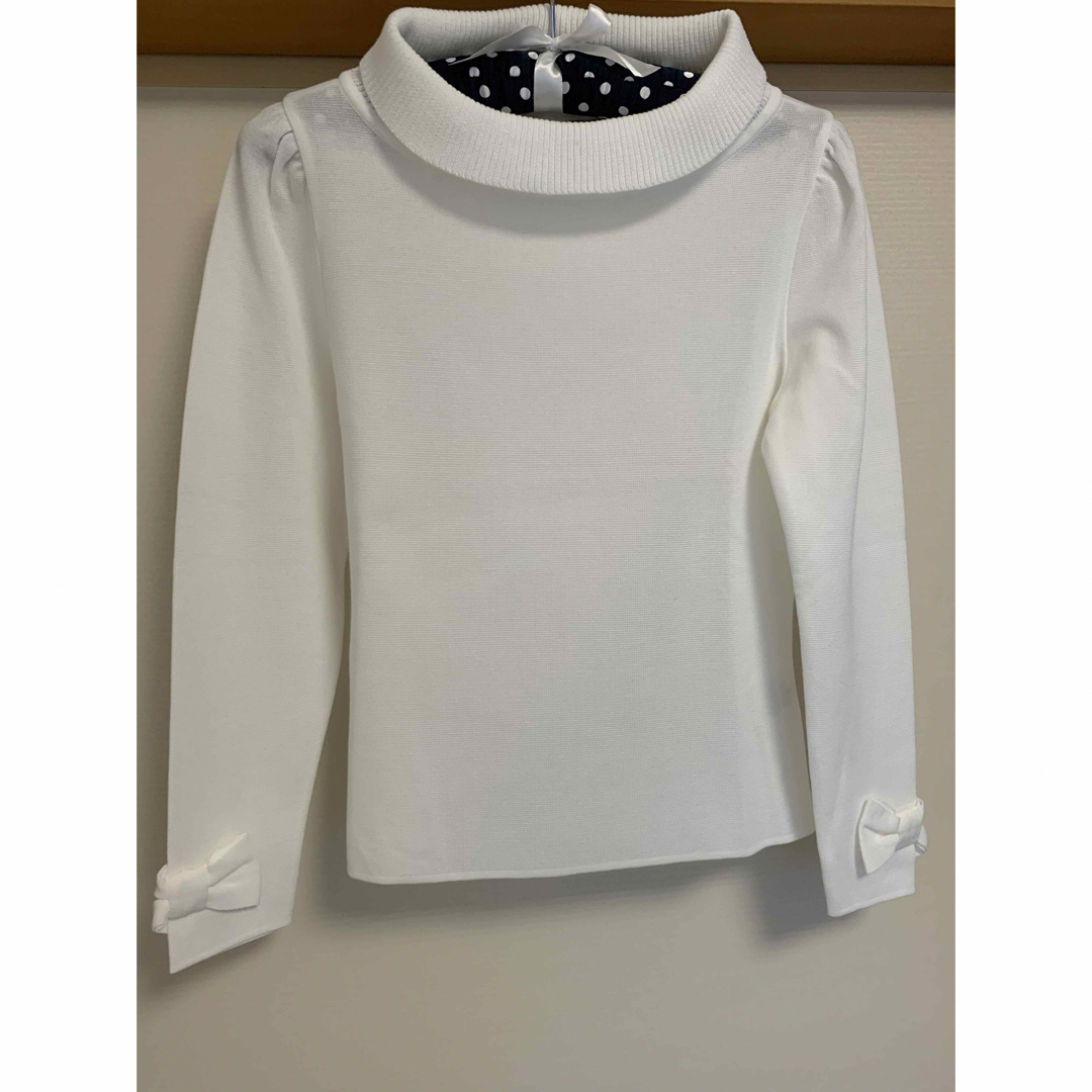 M'S GRACY(エムズグレイシー)のエムズグレイシー　袖にリボン付きサマーセーター38サイズ（ホワイト） レディースのトップス(ニット/セーター)の商品写真