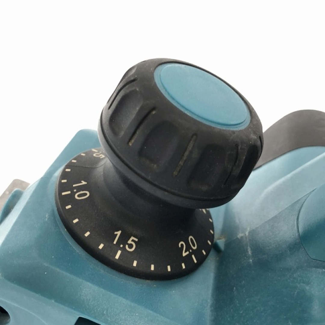 Makita(マキタ)の☆中古品☆makita マキタ 82mm 電気カンナ KP0800A 木材加工 大工道具 電動工具 88958 自動車/バイクのバイク(工具)の商品写真