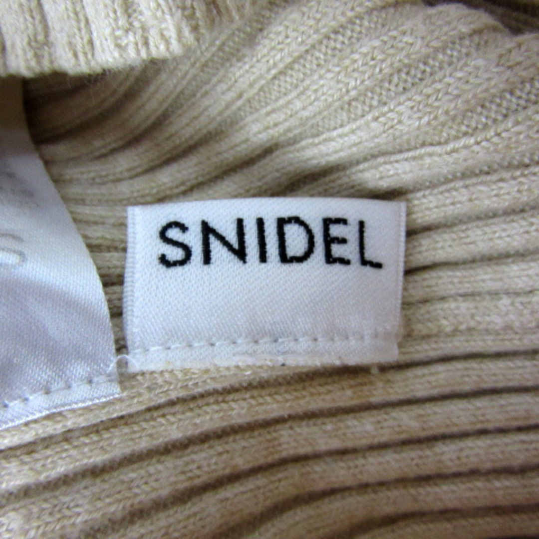 SNIDEL(スナイデル)のスナイデル リブニット カットソー 長袖 オフネック 無地 ONE ベージュ レディースのトップス(ニット/セーター)の商品写真