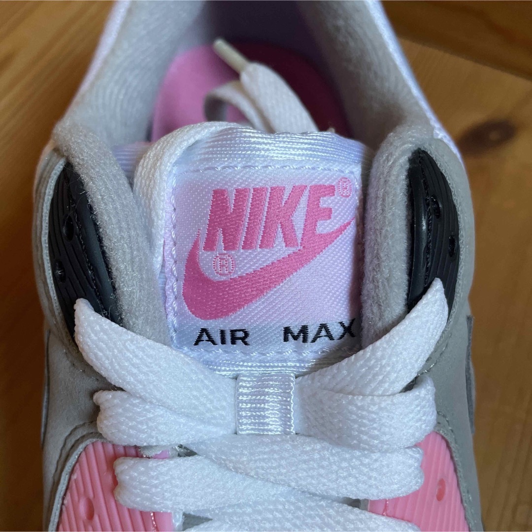 NIKE(ナイキ)のお値下げしました！【新品・未使用】NIKE AIR MAX 90  25.0cm レディースの靴/シューズ(スニーカー)の商品写真