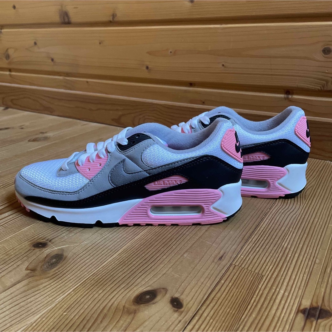 NIKE(ナイキ)のお値下げしました！【新品・未使用】NIKE AIR MAX 90  25.0cm レディースの靴/シューズ(スニーカー)の商品写真