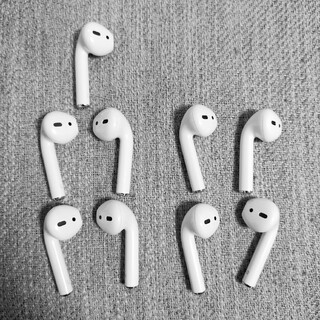 アップル(Apple)のApple AirPods ジャンク 883(ヘッドフォン/イヤフォン)