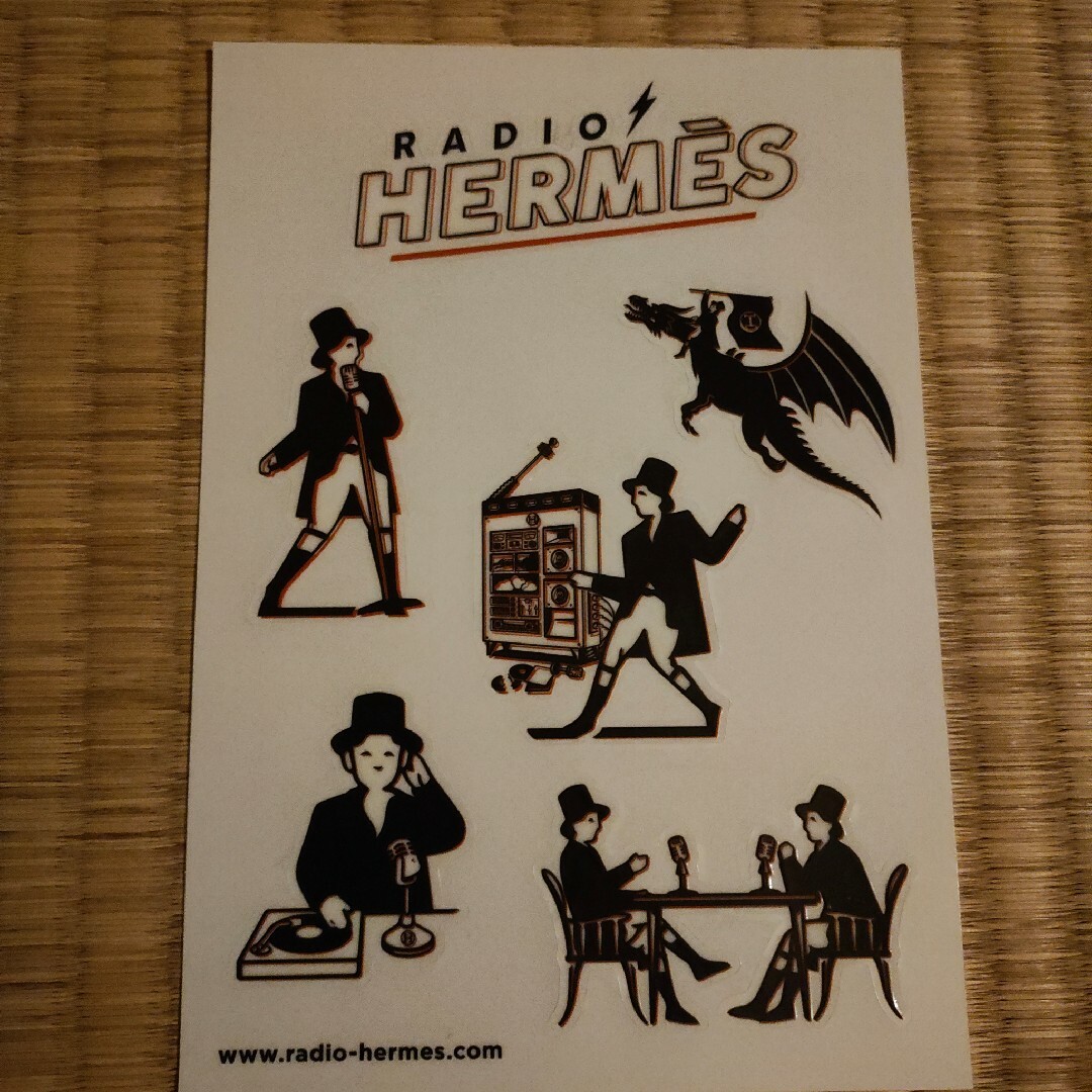RADIO HERMESステッカー2枚セット ハンドメイドの文具/ステーショナリー(しおり/ステッカー)の商品写真
