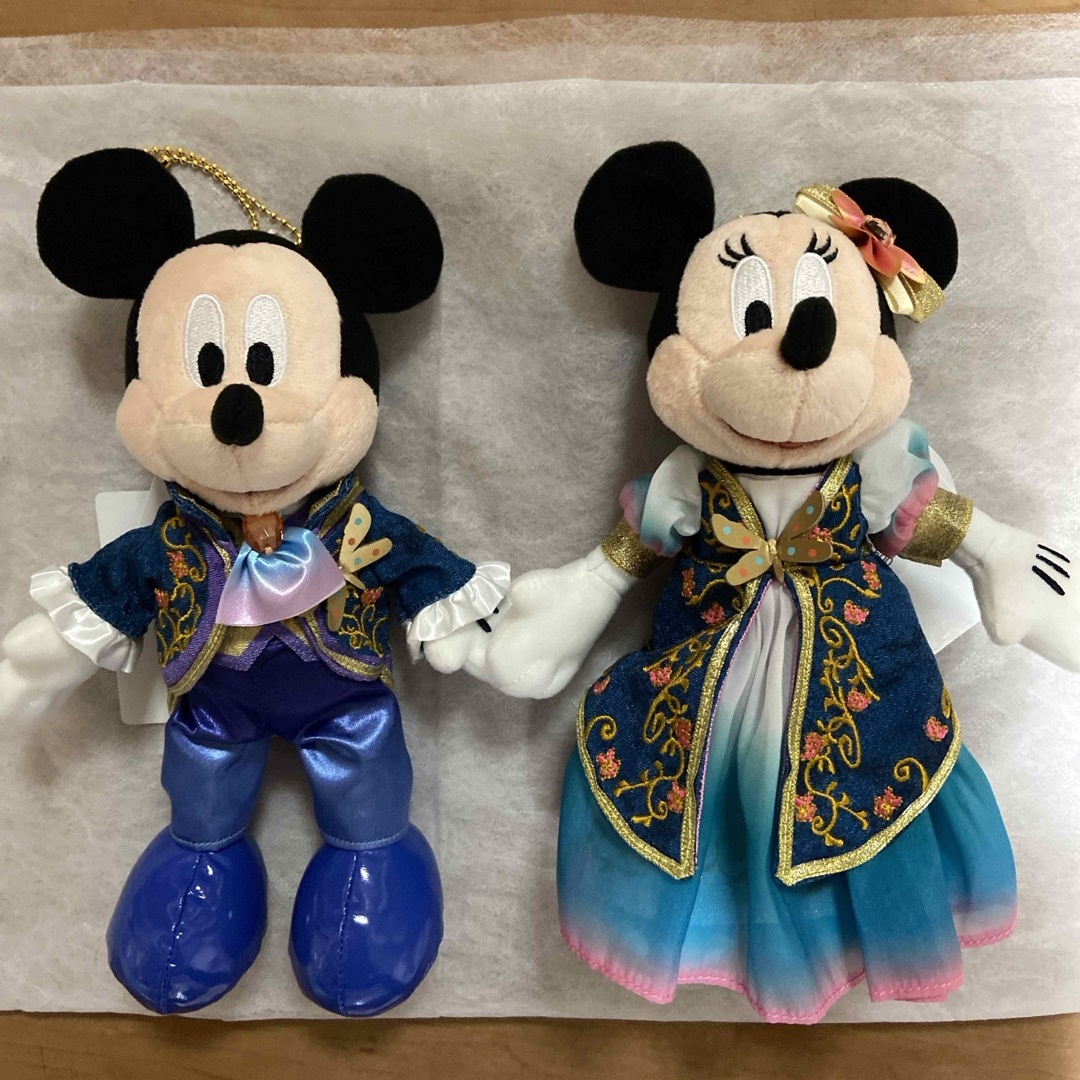 Disney(ディズニー)のディズニー　ファンタジースプリングス☆ ミッキー&ミニー　ぬいぐるみバッジセット エンタメ/ホビーのおもちゃ/ぬいぐるみ(キャラクターグッズ)の商品写真