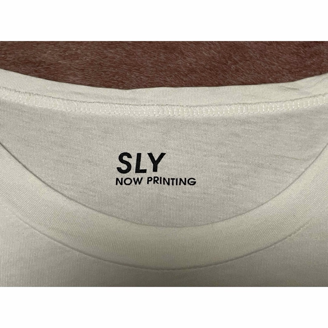 SLY(スライ)のSLY  Tシャツ レディースのトップス(シャツ/ブラウス(長袖/七分))の商品写真