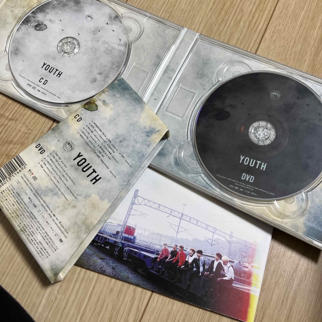 BTS YOUTH（初回限定盤） エンタメ/ホビーのCD(K-POP/アジア)の商品写真