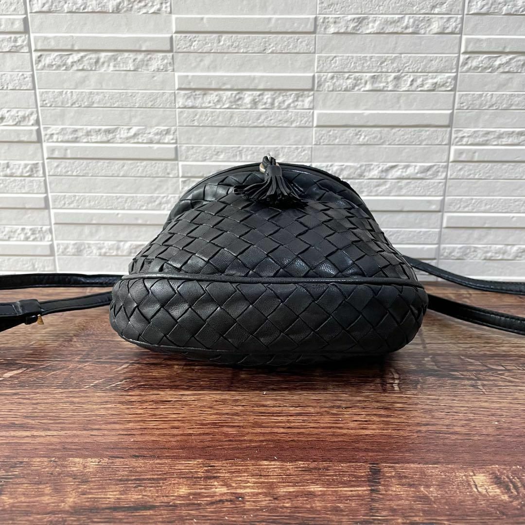 Bottega Veneta(ボッテガヴェネタ)のボッテガ イントレチャート レザー がま口 ショルダー バッグ ポシェット レディースのバッグ(ショルダーバッグ)の商品写真