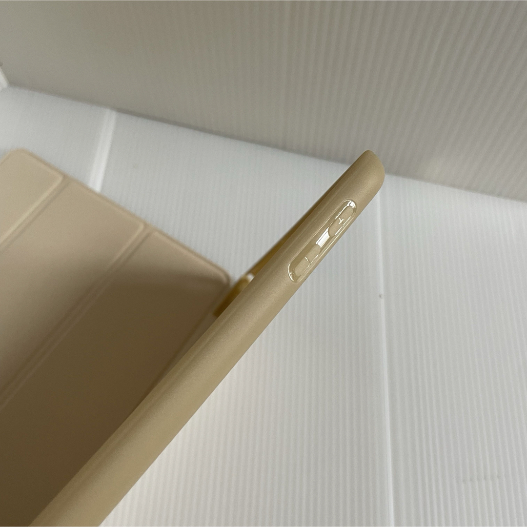 iPad 9.7 2018ケース 超薄型 超軽量 TPU ソフトスマートカバー  スマホ/家電/カメラのPC/タブレット(タブレット)の商品写真
