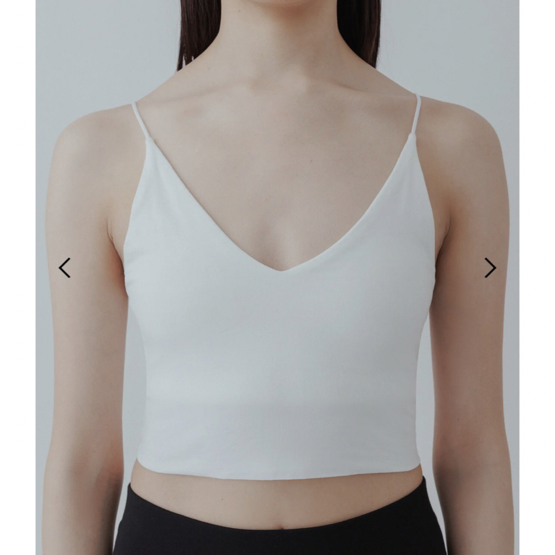 BEAUTY&YOUTH UNITED ARROWS(ビューティアンドユースユナイテッドアローズ)のyo BIOTOP Cropped Vneck bra top レディースのトップス(キャミソール)の商品写真