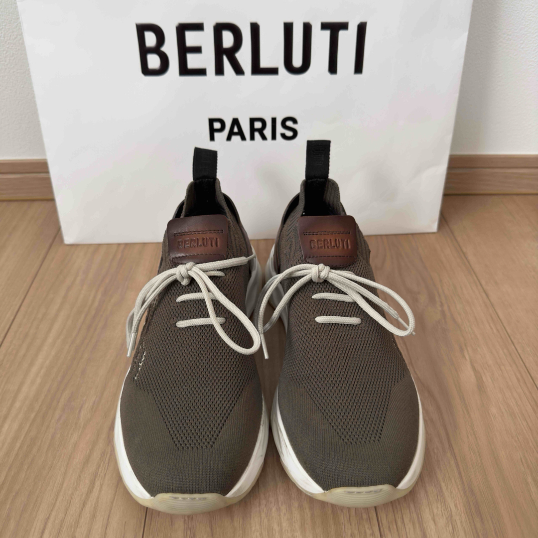 Berluti(ベルルッティ)の定価19.1万円 ベルルッティ シャドウ カリグラフィーレザーニットスニーカー メンズの靴/シューズ(スニーカー)の商品写真