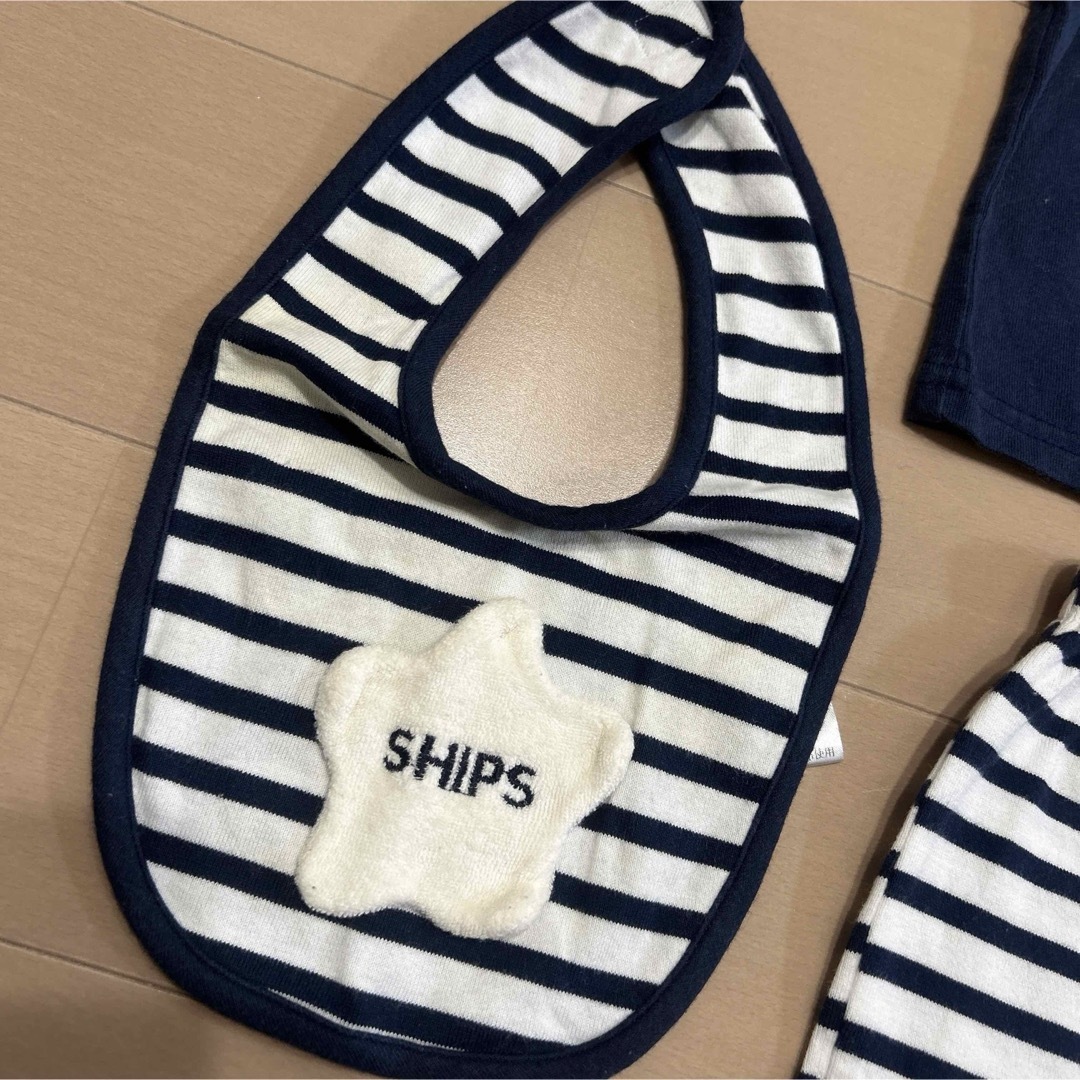 SHIPS(シップス)のSHIPS ベビー　70サイズ　スタイ　セットアップ　３点セット キッズ/ベビー/マタニティのベビー服(~85cm)(その他)の商品写真