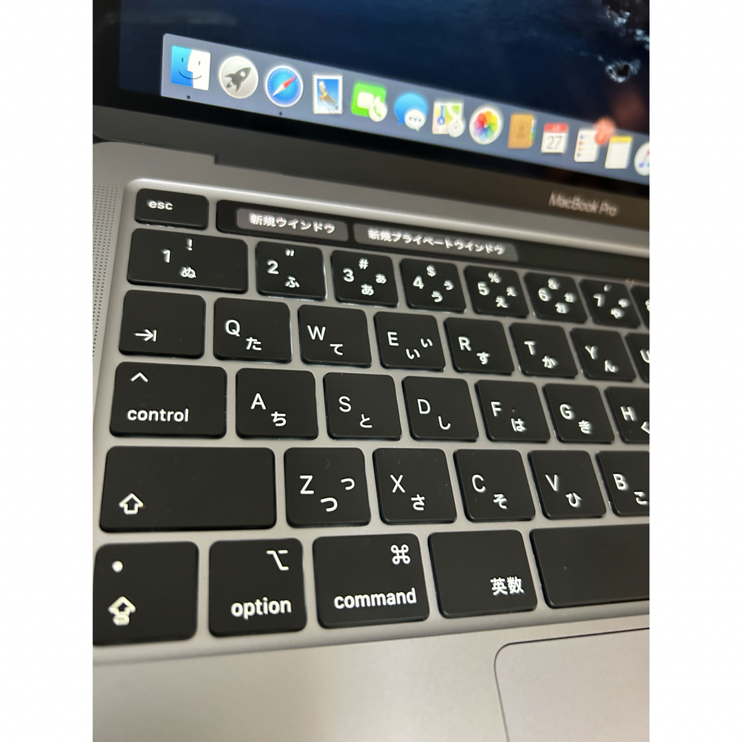 Apple(アップル)のMacBookPro 2020年発売 MXK52J/A スマホ/家電/カメラのPC/タブレット(ノートPC)の商品写真