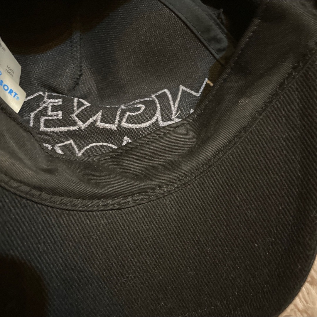 Disney(ディズニー)のディズニー　キャップ　黒　耳　ポンポン　フリーサイズ レディースの帽子(キャップ)の商品写真