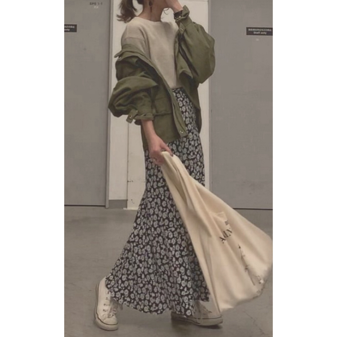 ZARA(ザラ)の☆ZARA ザラ フローラルプリントスカート ロングスカート レディースのスカート(ロングスカート)の商品写真