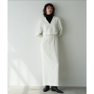 クラネ(CLANE)のCLANE  DEEP V NECK ONEPIECE(ロングワンピース/マキシワンピース)