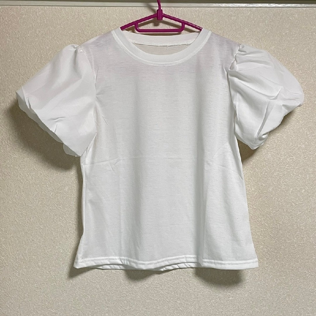 Tシャツ　半袖　バルーン　白　レディース　パフスリーブ　綿　ボリューム袖　無地 メンズのトップス(Tシャツ/カットソー(半袖/袖なし))の商品写真
