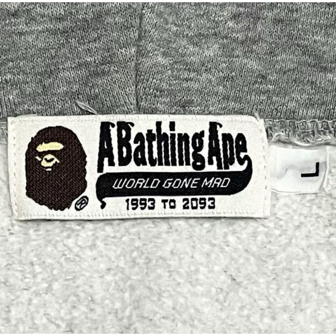 A BATHING APE(アベイシングエイプ)の【人気】A BATHING APE　アベイシングエイプ　フルジップパーカー　大猿 メンズのトップス(パーカー)の商品写真