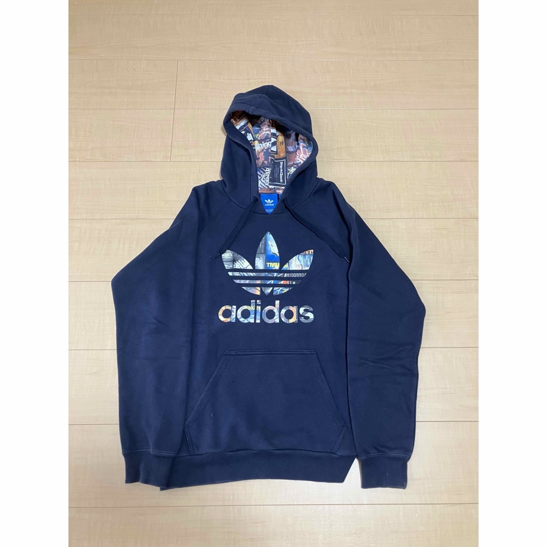 adidas(アディダス)のadidas originals アディダスオリジナルス　BTS hoodie メンズのトップス(パーカー)の商品写真