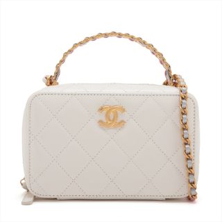 シャネル(CHANEL)のシャネル  カーフスキン  ホワイト レディース ショルダーバッグ(ショルダーバッグ)