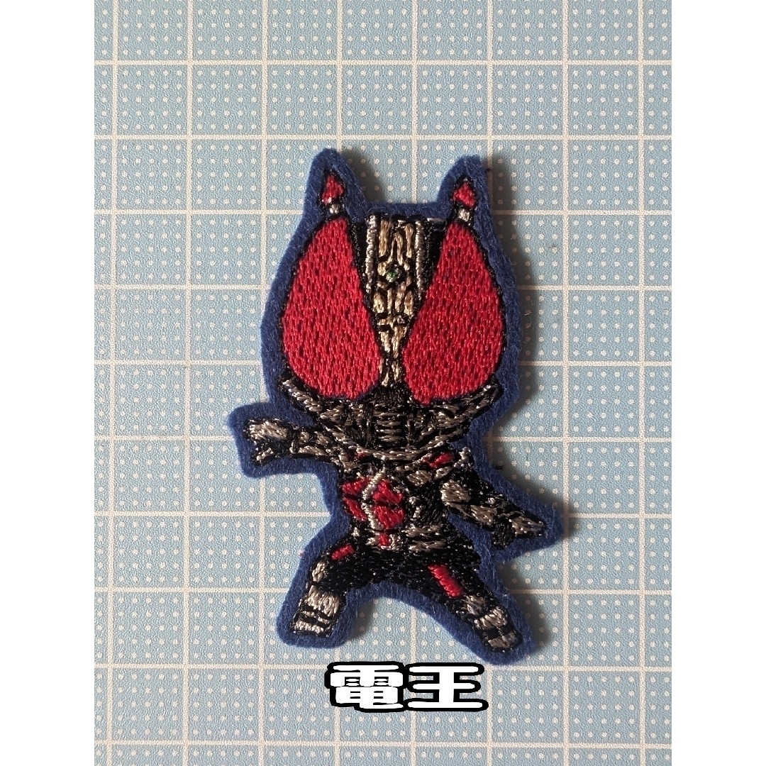 仮面ライダー ワッペン アイロン刺繍ワッペン エンタメ/ホビーのおもちゃ/ぬいぐるみ(キャラクターグッズ)の商品写真