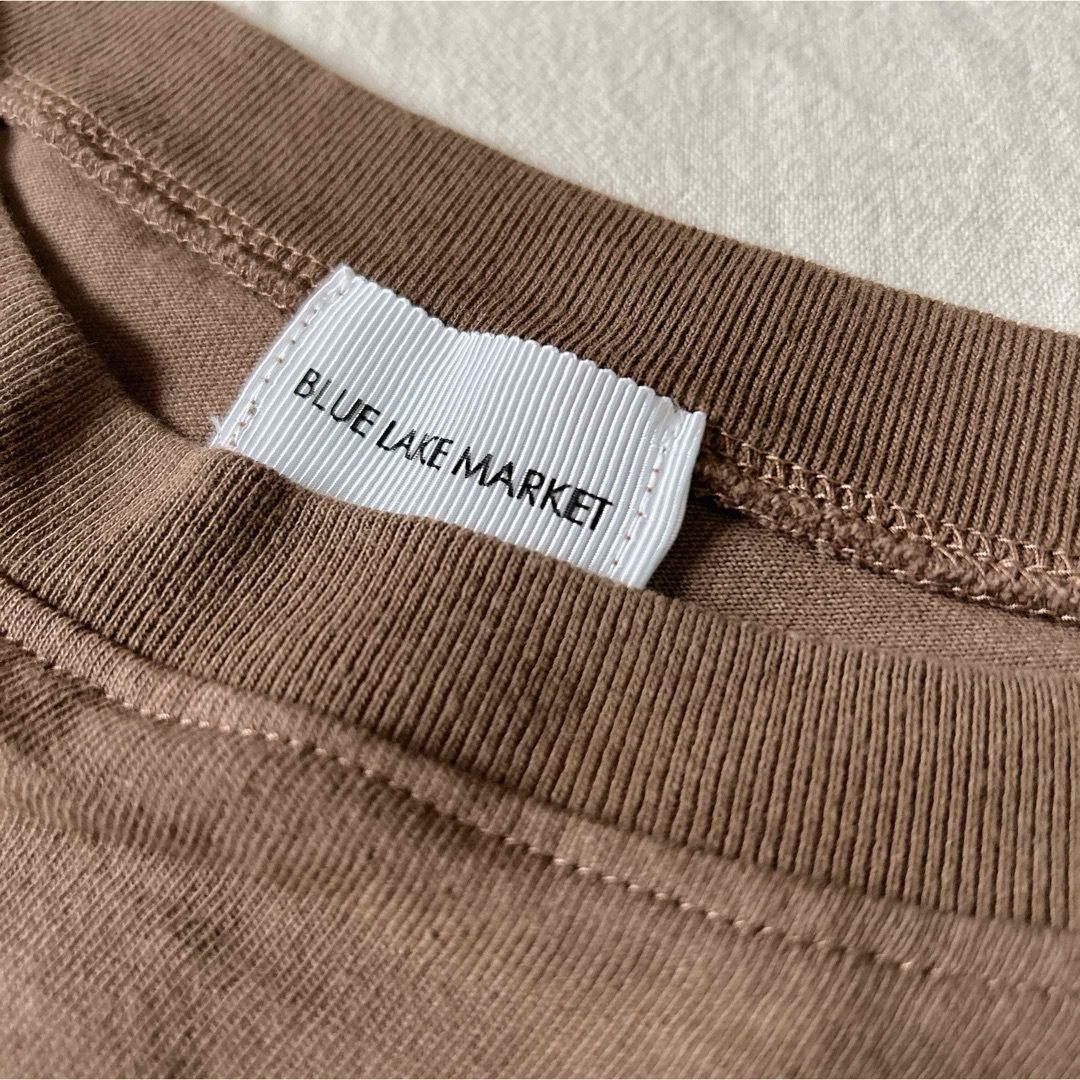 pm426.14 BLUE LAKE MARKET  ブラウン 茶色 Tシャツ レディースのトップス(Tシャツ(長袖/七分))の商品写真