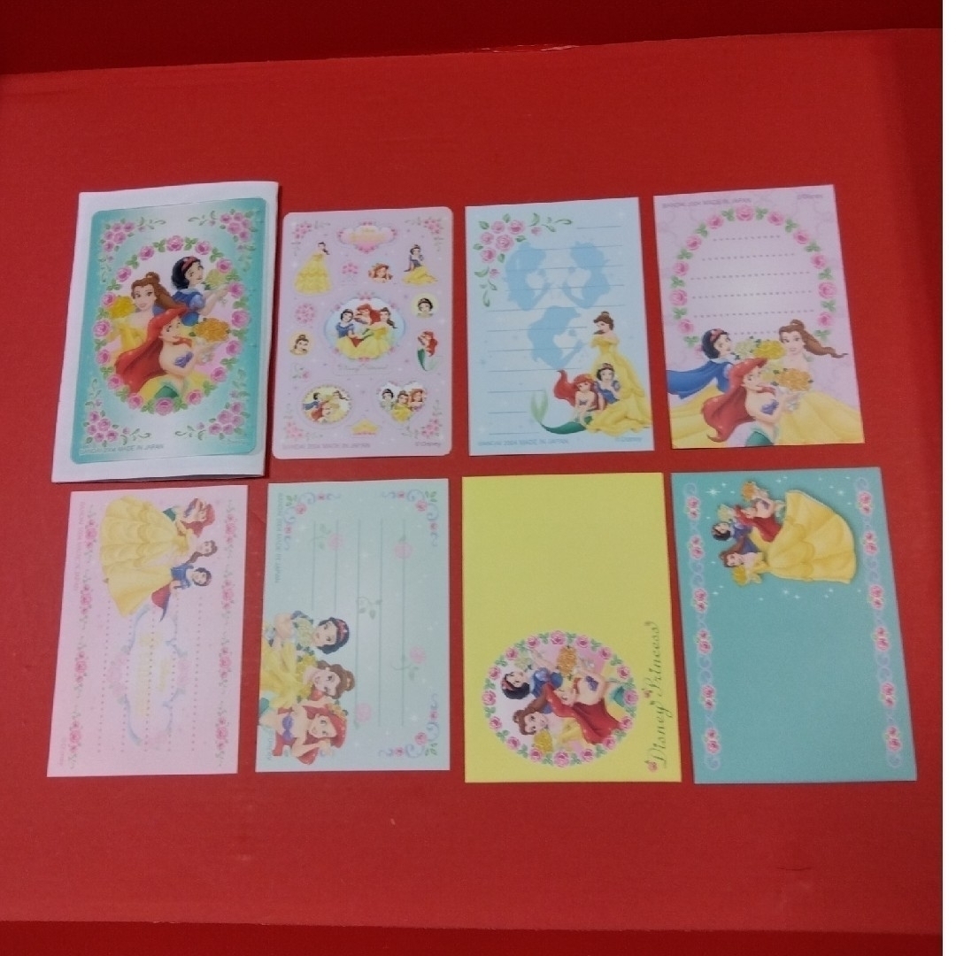 BANDAI(バンダイ)のマジカルカスケット ディズニープリンセス☆２００４年☆４セット エンタメ/ホビーのアニメグッズ(カード)の商品写真