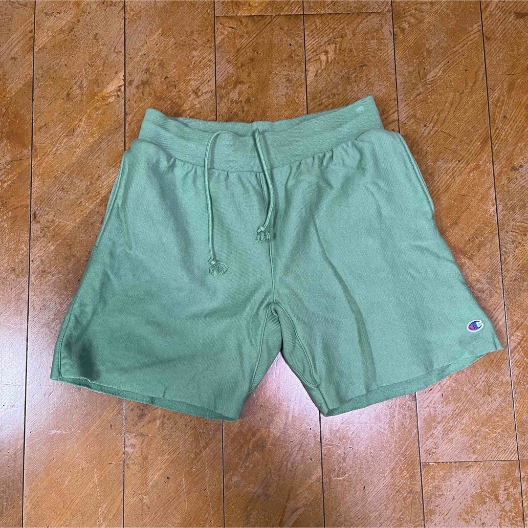 Champion(チャンピオン)のChampion REVERSE WEAVE SHORTS US限定 Lサイズ メンズのパンツ(ショートパンツ)の商品写真