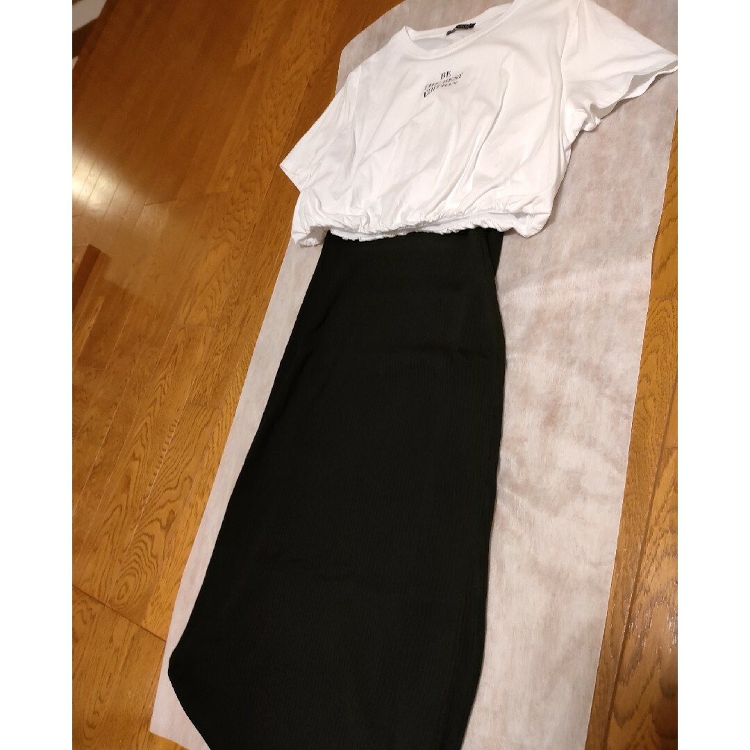 ZARA(ザラ)の（新品）ZARA Tシャツ レディースのトップス(シャツ/ブラウス(長袖/七分))の商品写真