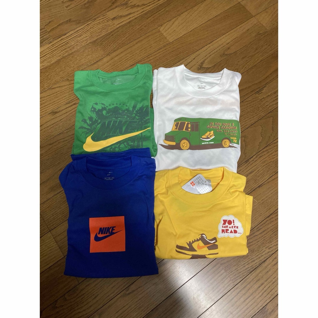 NIKE(ナイキ)の4枚セット　NIKE TEE Mサイズ　タグ付き新古品 メンズのトップス(Tシャツ/カットソー(半袖/袖なし))の商品写真